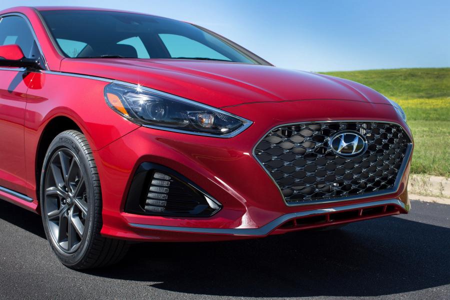 Детали экстерьера Hyundai Sonata 2.0T 2017 года  (NA) (фото 24 из 40)